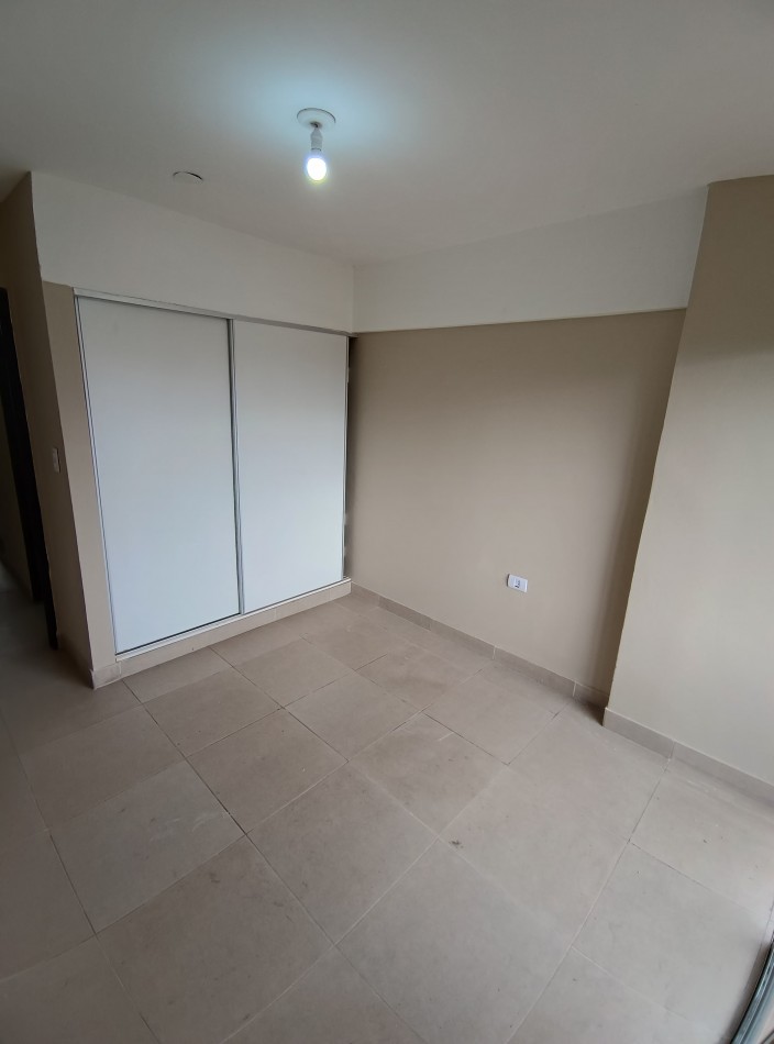 VENTA DEPTO 1 DORMITORIO - ENTRE RIOS 765