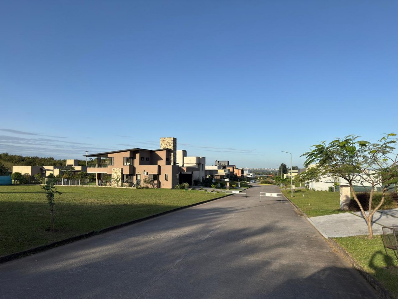 BARRIO PRIVADO IANUA CAELI 